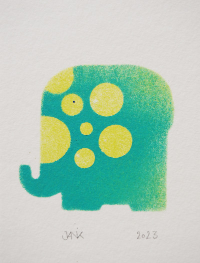 Hégésippe, éléphant vert et jaune à gros pois, oeil noir (oeuvre unique)